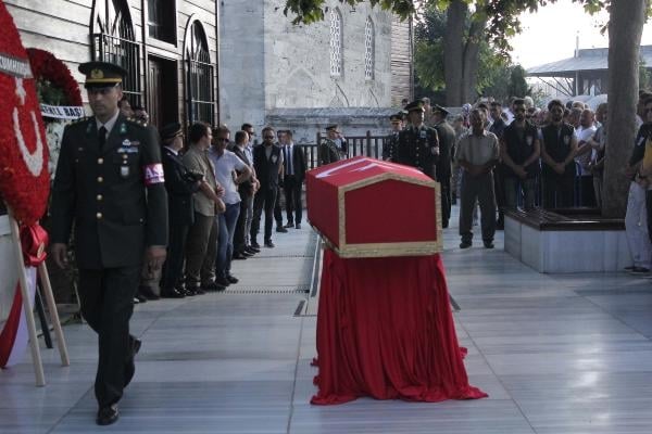 Şehit Korkut son yolculuğuna uğurlandı 3