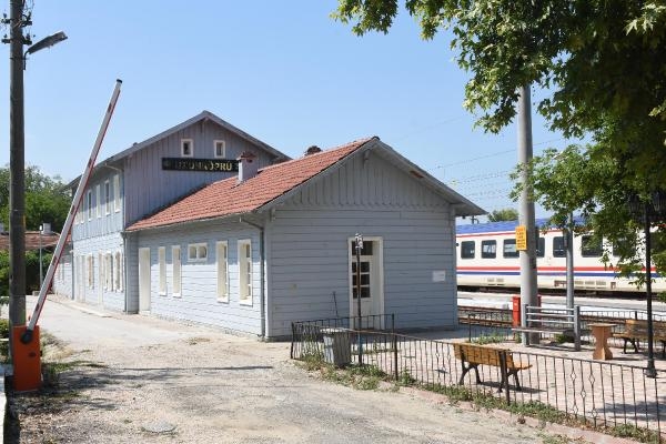 Çorlu'daki facianın ardından ilk tren 2 yolcuyla hareket etti 8