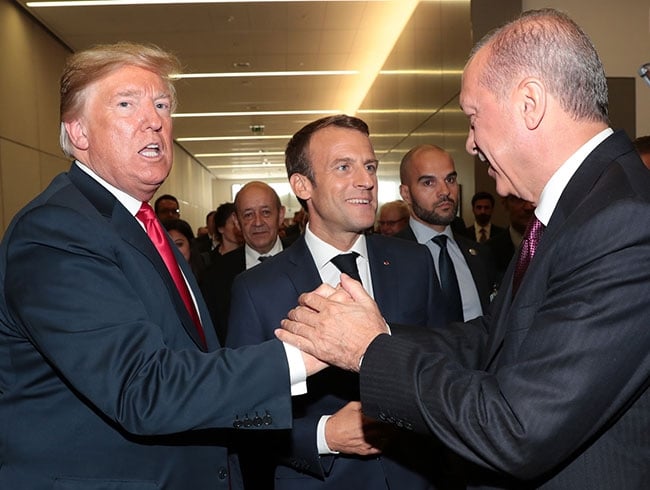 Erdoğan, Trump ve Macron arasında dikkat çeken anlar 7