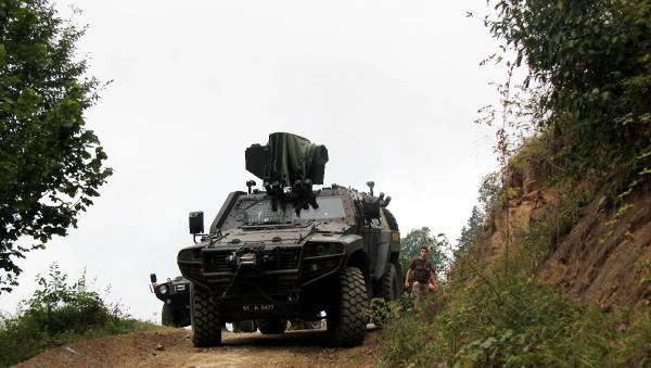 Karadeniz'de terörist avı sürüyor; JÖPER timleri devrede 3