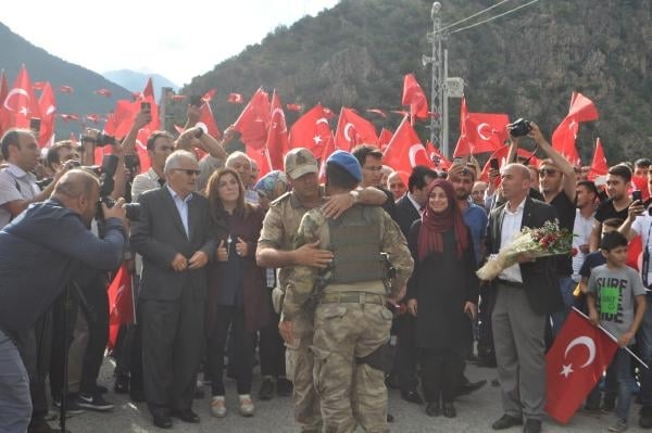 Gümüşhane'de kahramanlar böyle karşılandı 10