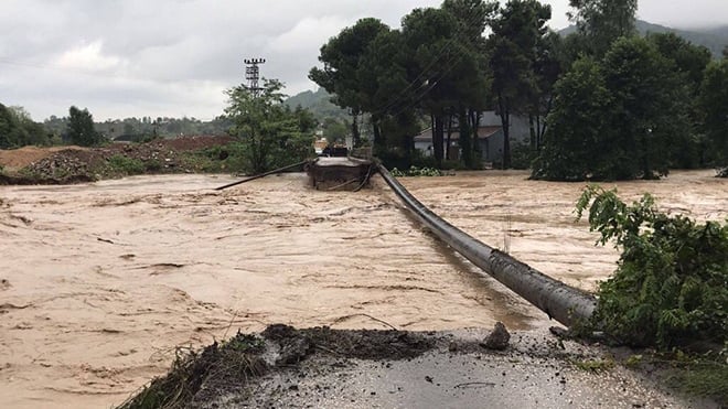 Karadeniz'den şok görüntüler 13