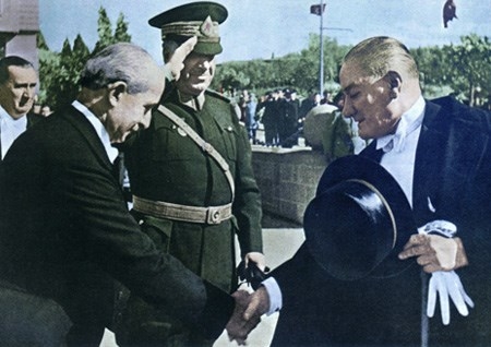 Genelkurmay'dan renkli Atatürk fotoğrafları 90