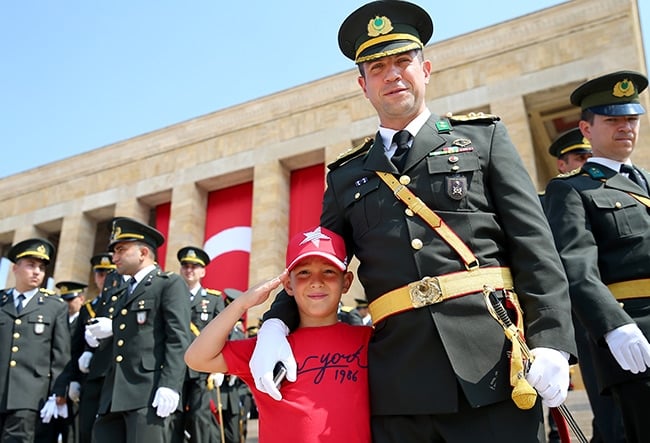 Anıtkabir'e ziyaretçi akını 6