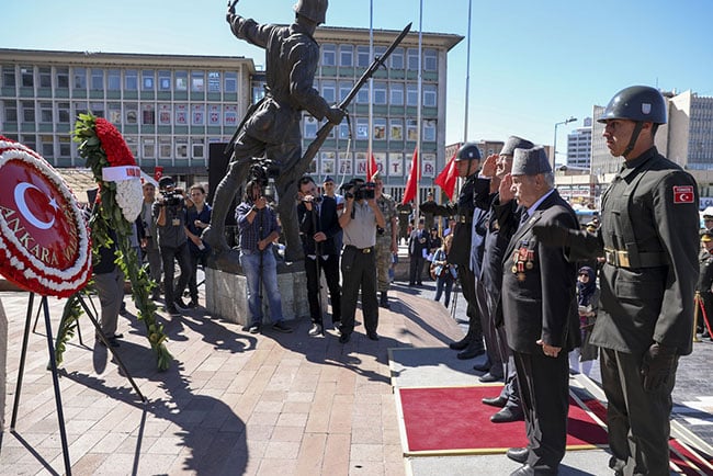 Türkiye gazilerini unutmadı! 13