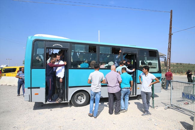 Sınırda korsan protestosu! 6