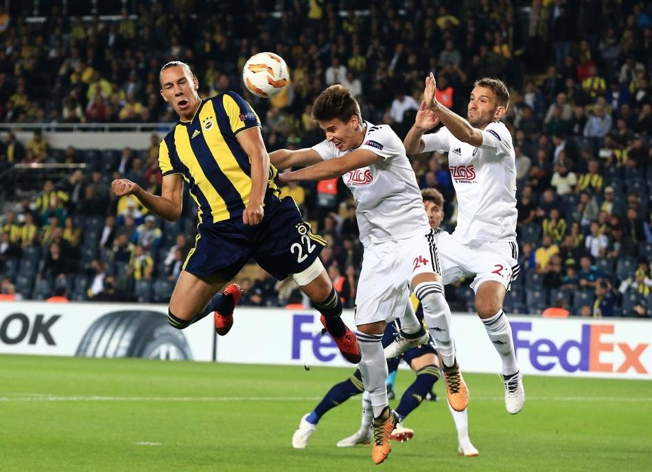 Fenerbahçe tribünlerinde Ersun Yanal sesleri 4