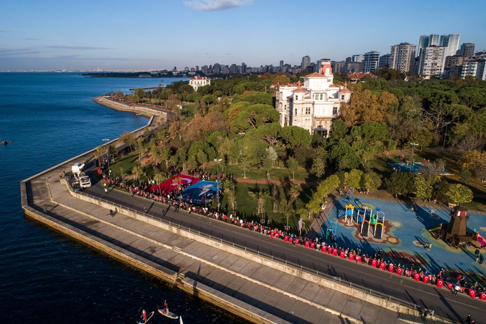 Atatürk için 10 kilometrelik saygı zinciri 13