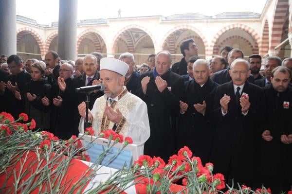 CHP Edirne Milletvekili Erdin Bircan son yolculuğuna uğurlandı 4