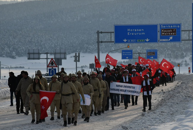 Eksi 15 derecede saygı nöbeti! 7