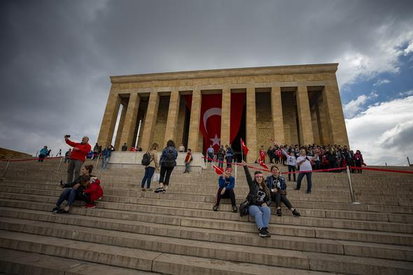 Gençler 19 Mayıs'ta Ata'sına koştu 8