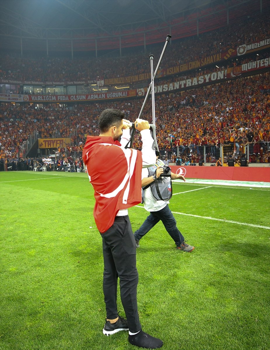 Dünya basını Şampiyon Galatasaray'ı manşetlere taşıdı 30