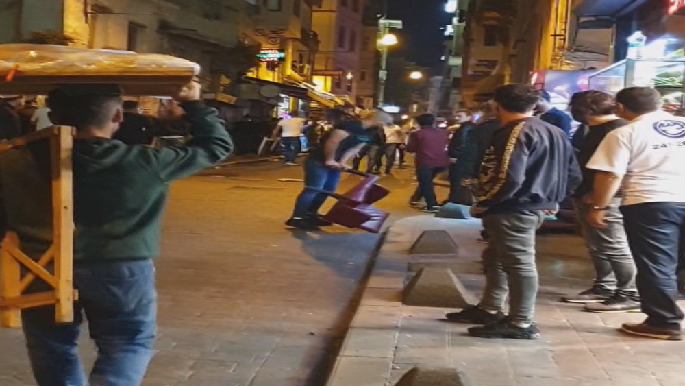 Suriyeliler Taksim'i birbirine kattı 6