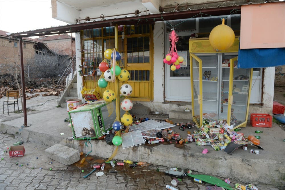 Elazığ'da meydana gelen deprem Malatya'yı da etkiledi 3