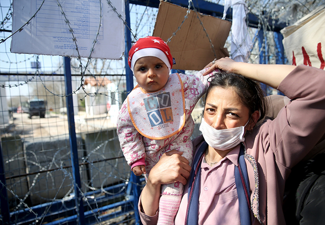 Yunanistan'dan gelen utanç fotoğrafları 31