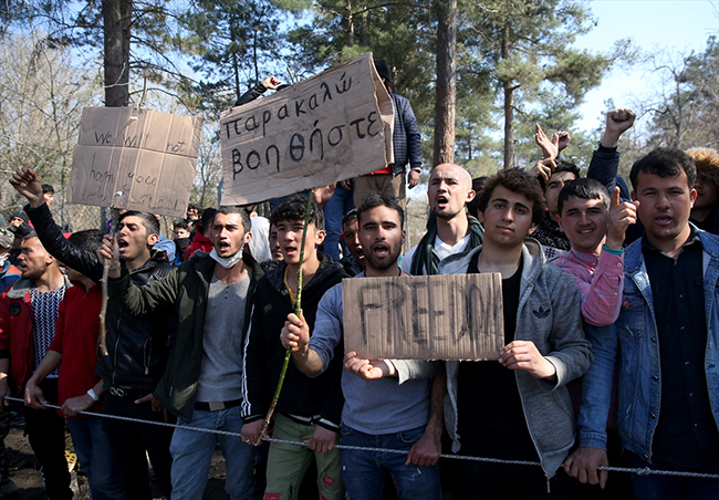 Yunanistan'dan gelen utanç fotoğrafları 41