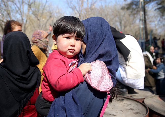 Yunanistan'dan gelen utanç fotoğrafları 43