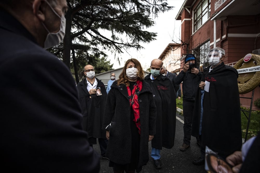 Türk patalog Prof. Dr. Feriha Öz, meslektaşları tarafından uğurlandı 4