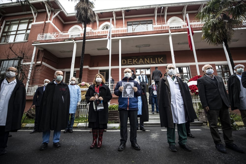 Türk patalog Prof. Dr. Feriha Öz, meslektaşları tarafından uğurlandı 5