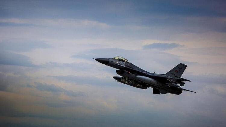 F-16'larımız tam savaş yüküyle havalandı 4