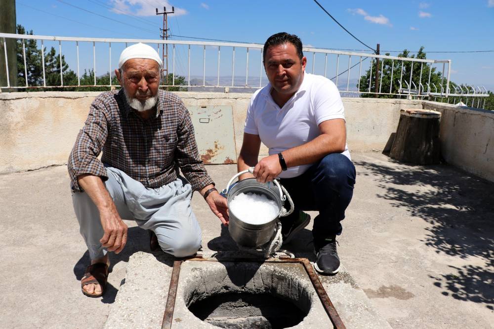 Buzdolabının yerini kar suyu aldı 3