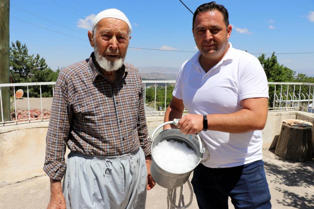 Buzdolabının yerini kar suyu aldı 4