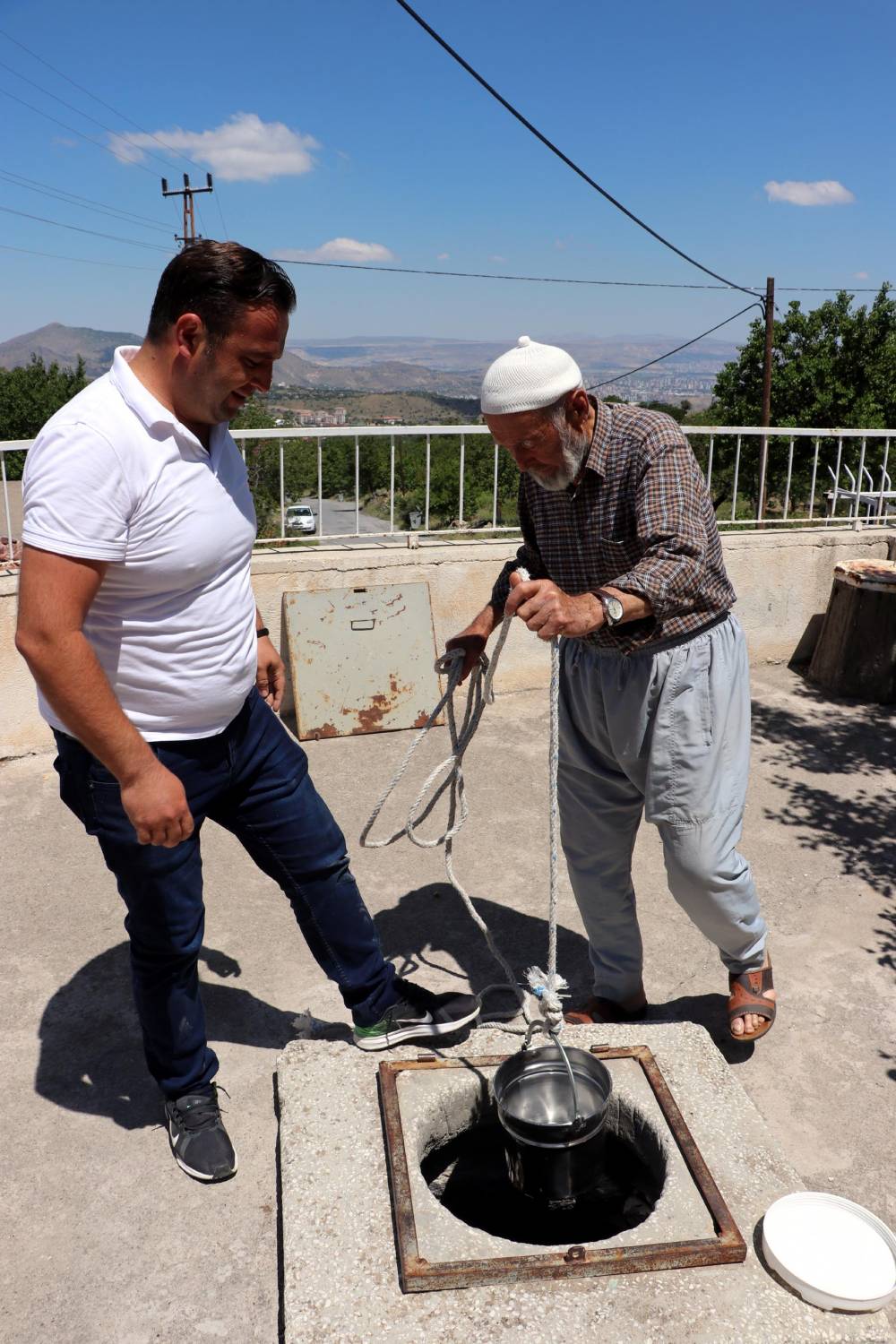 Buzdolabının yerini kar suyu aldı 7