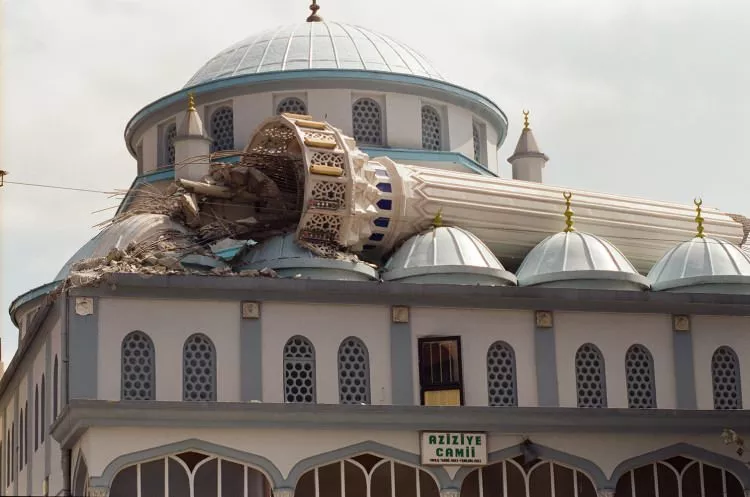 Bu acının üstünden 21 yıl geçti: Hiç unutmadık 20