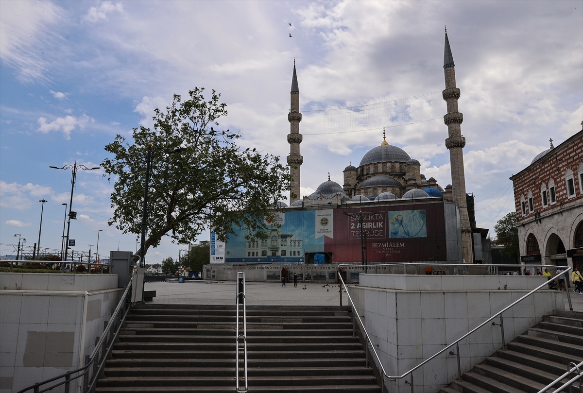 İstanbul'da kapanmanın son gününde sessizlik hakim 2