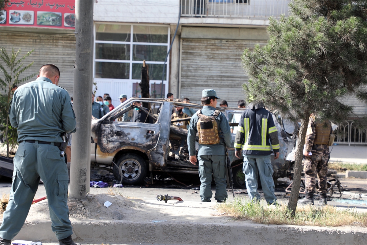 Kabil'de bombalı saldırılarda 7 kişi öldü 12