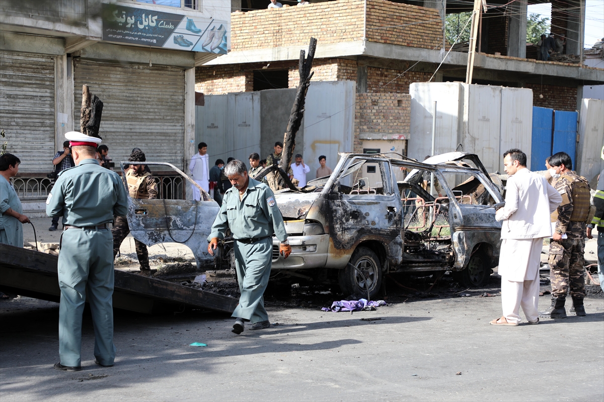 Kabil'de bombalı saldırılarda 7 kişi öldü 11