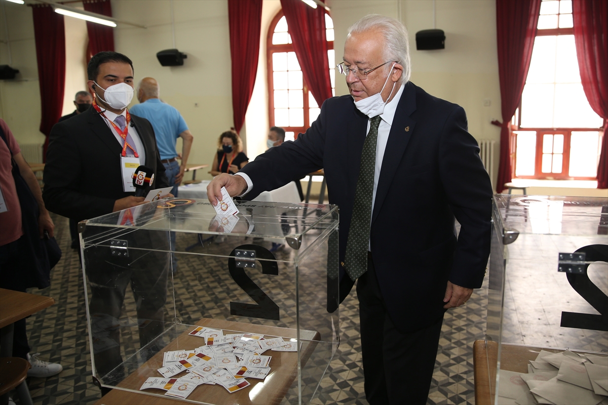Galatasaray'da Divan Kurulu başkanlık seçimi başladı 3