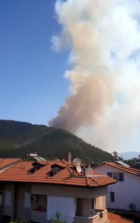 Marmaris'teki yangının yeni fotoğrafları ortaya çıktı 9