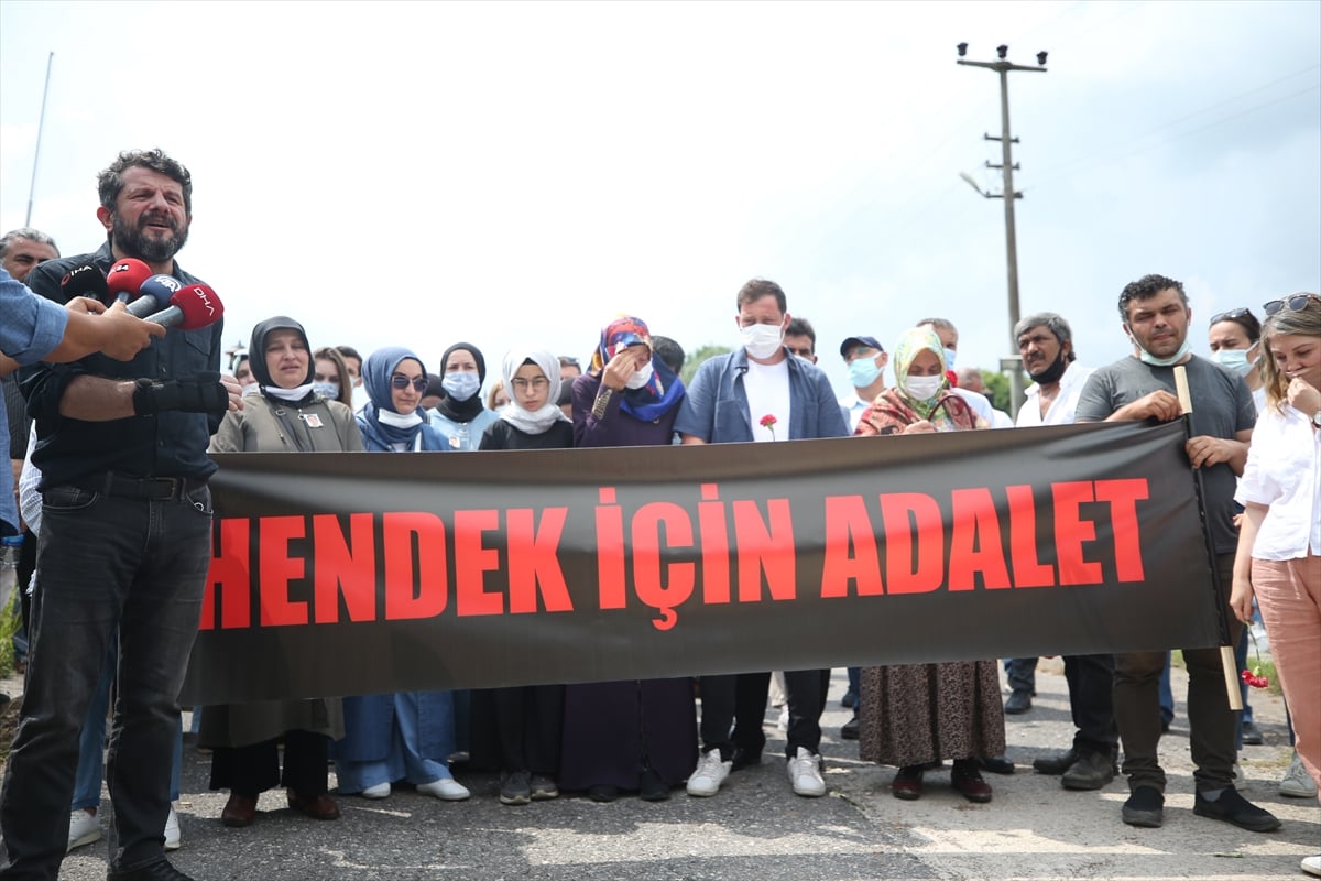 Havai fişek fabrikasındaki patlamada ölenler anıldı 3