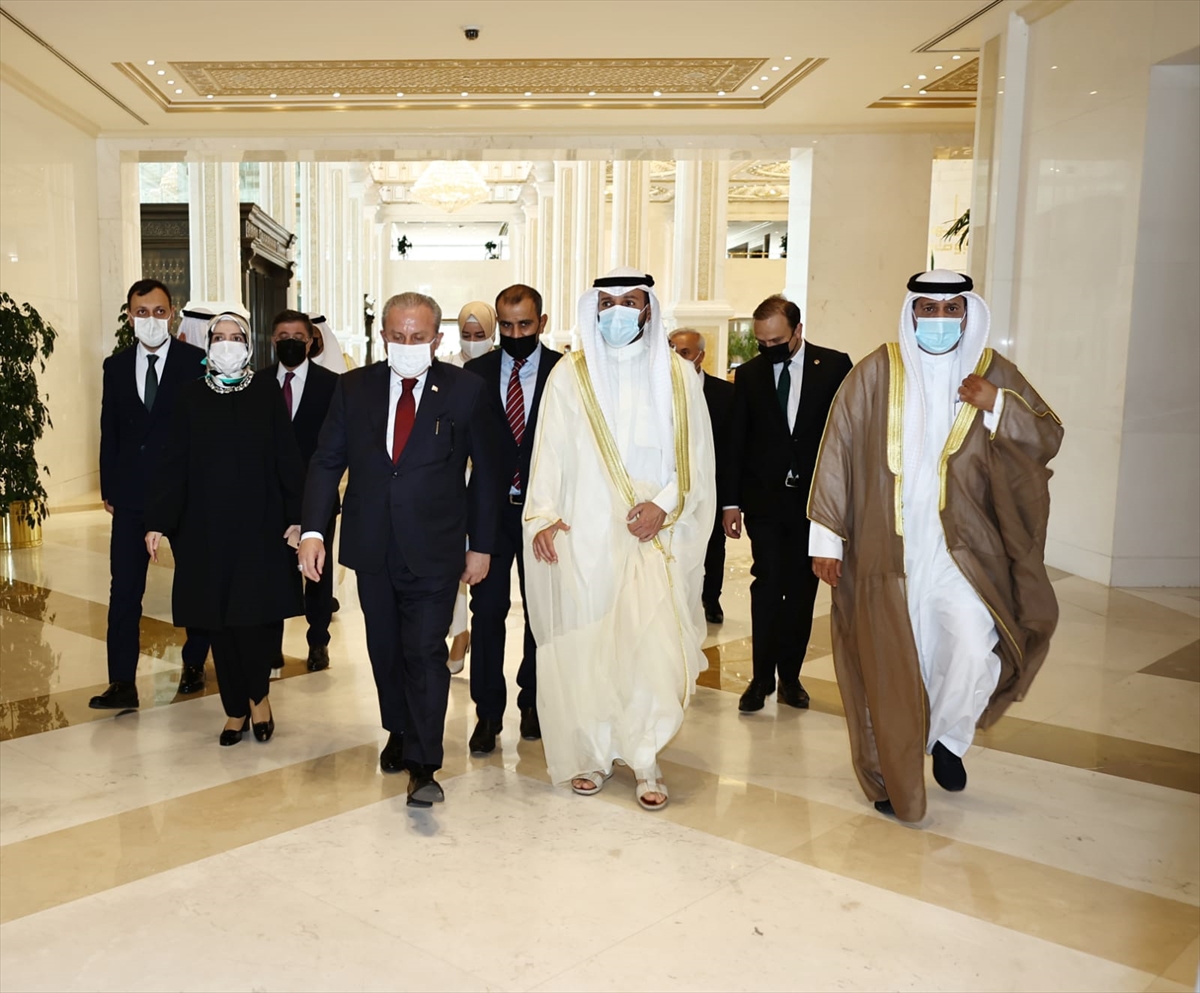 Meclis Başkanı Şentop Kuveyt Başbakanı ile görüştü 4