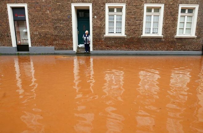 Almanya’da bilanço ağırlaşıyor. Sel felaketinde ölenlerin sayısı 133’e çıktı 6