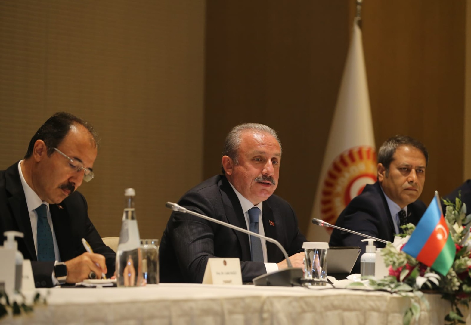 Meclis Başkanı Şentop Azerbaycan Dışişleri Bakanı ile görüştü 3