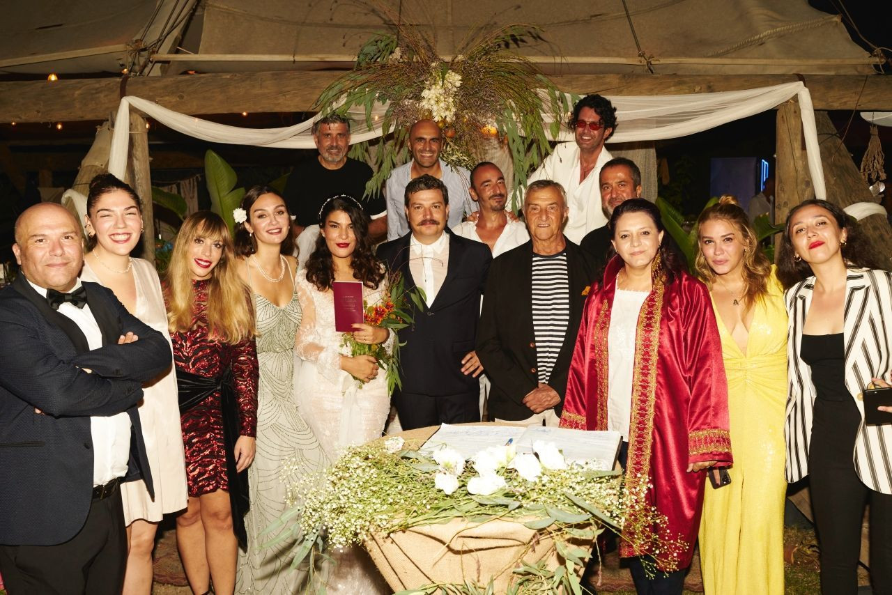 Ünlü fotoğrafçı Mehmet Turgut şahit ordusuyla evlendi 6