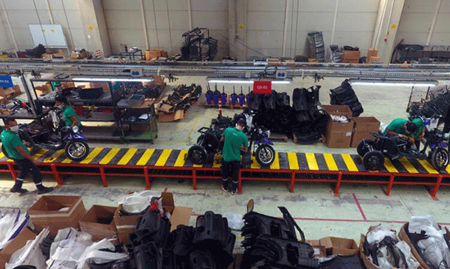 İki genç Türkiye'de elektrikli motosiklet üretip 43 ülkeye gönderiyor 2