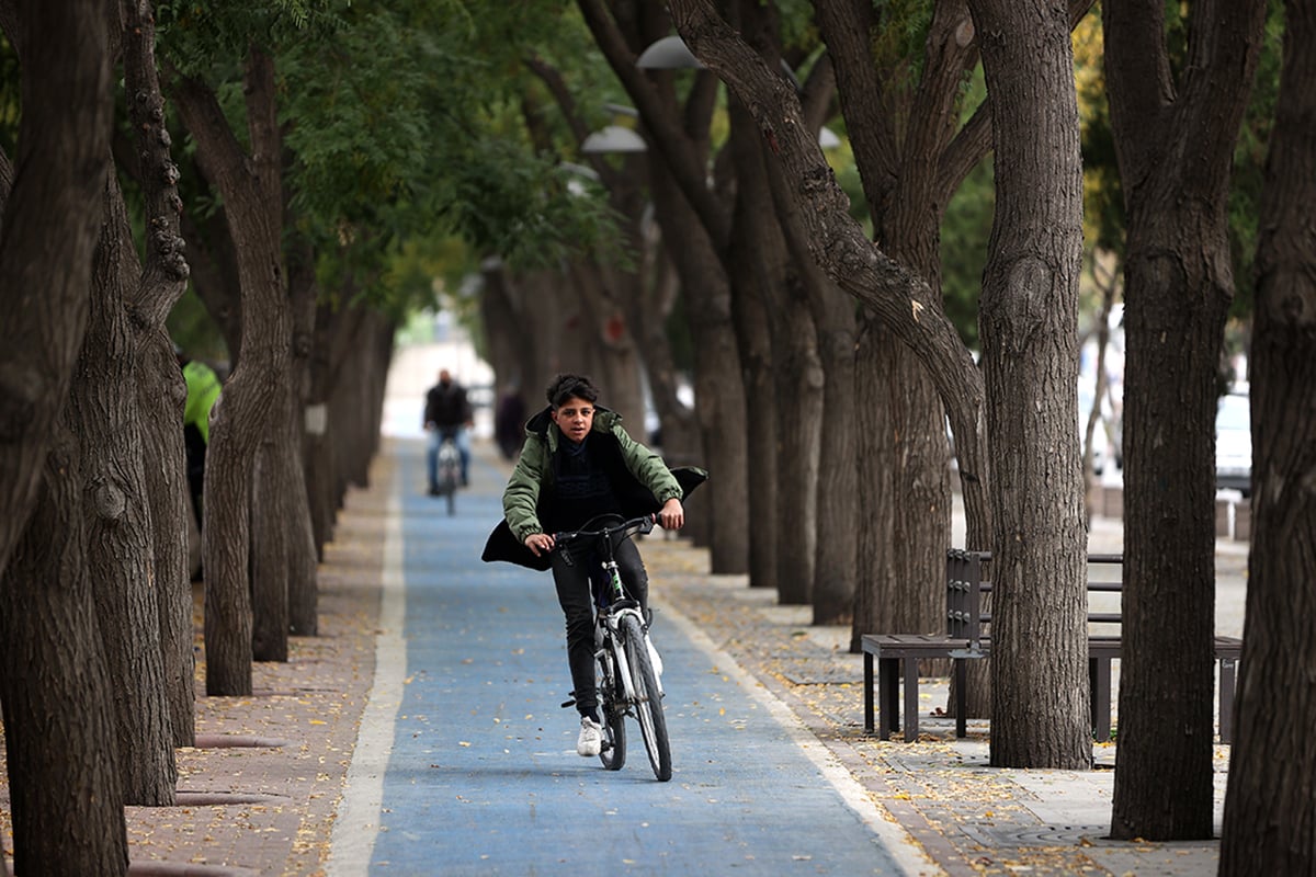 Bu şehirde 7'den 70'e herkes pedal çeviriyor 12