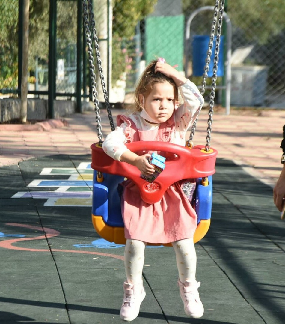 İzmir depreminin simgesi Ayda, annesinin adı verilen parkta oynadı 11