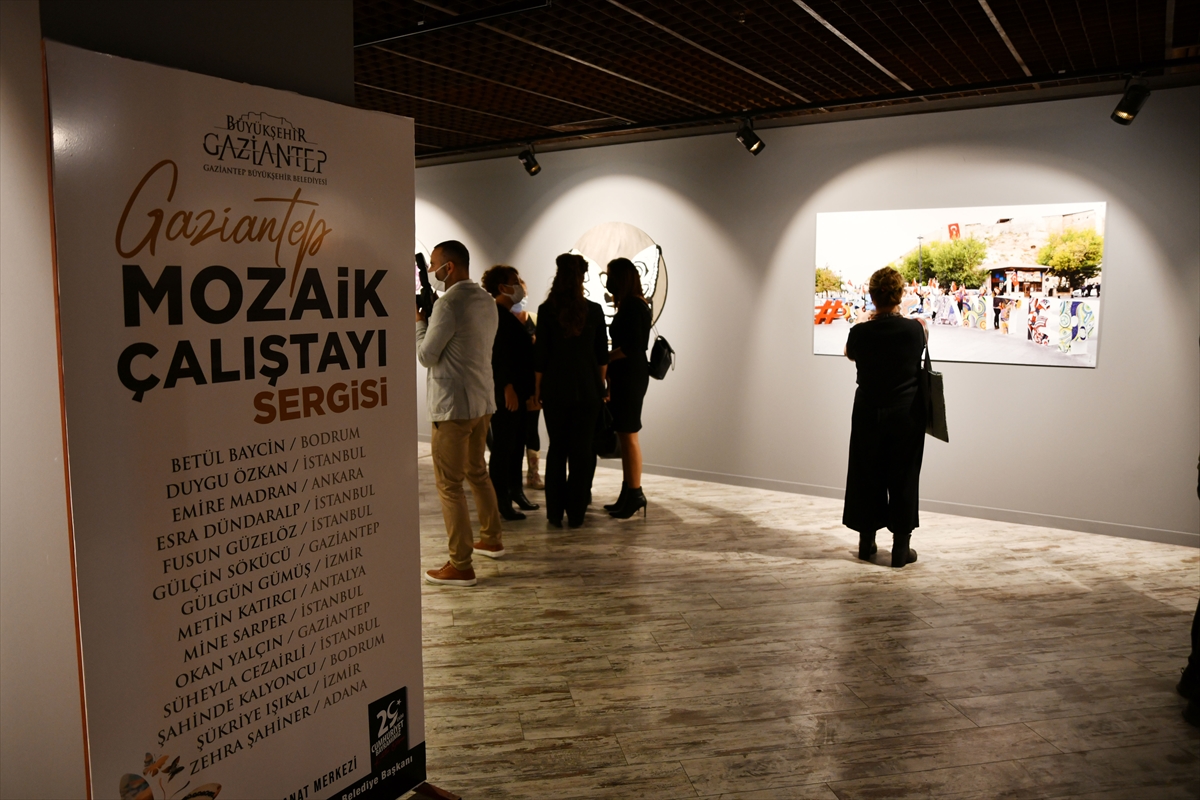 Gaziantep'te sanatseverlerin beklediği o sergiler açıldı 3