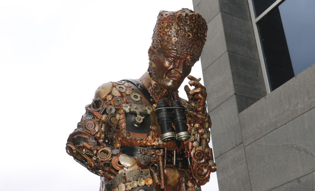 İşte 3,5 tonluk Atatürk heykeli 3