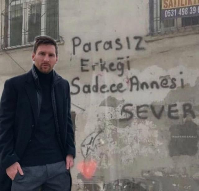Messi'nin bu pozunun  başına gelmeyen kalmadı, Paylaşımlar gülmekten kırdı geçirdi 5