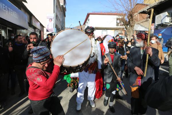 Tunceli'de yeni yılın gelişi ‘Gağan’ geleneğiyle kutlandı 7