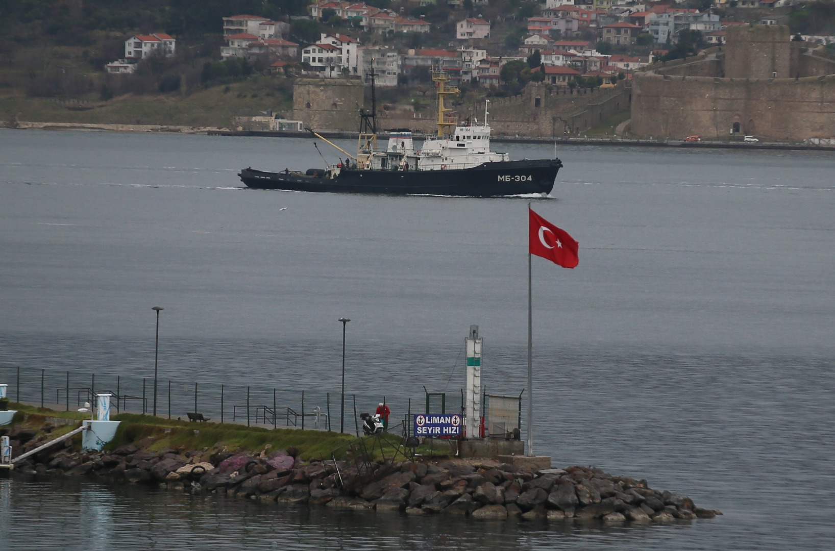 Rus donanmasına ait gemiler Çanakkale Boğazı'ndan geçti 2