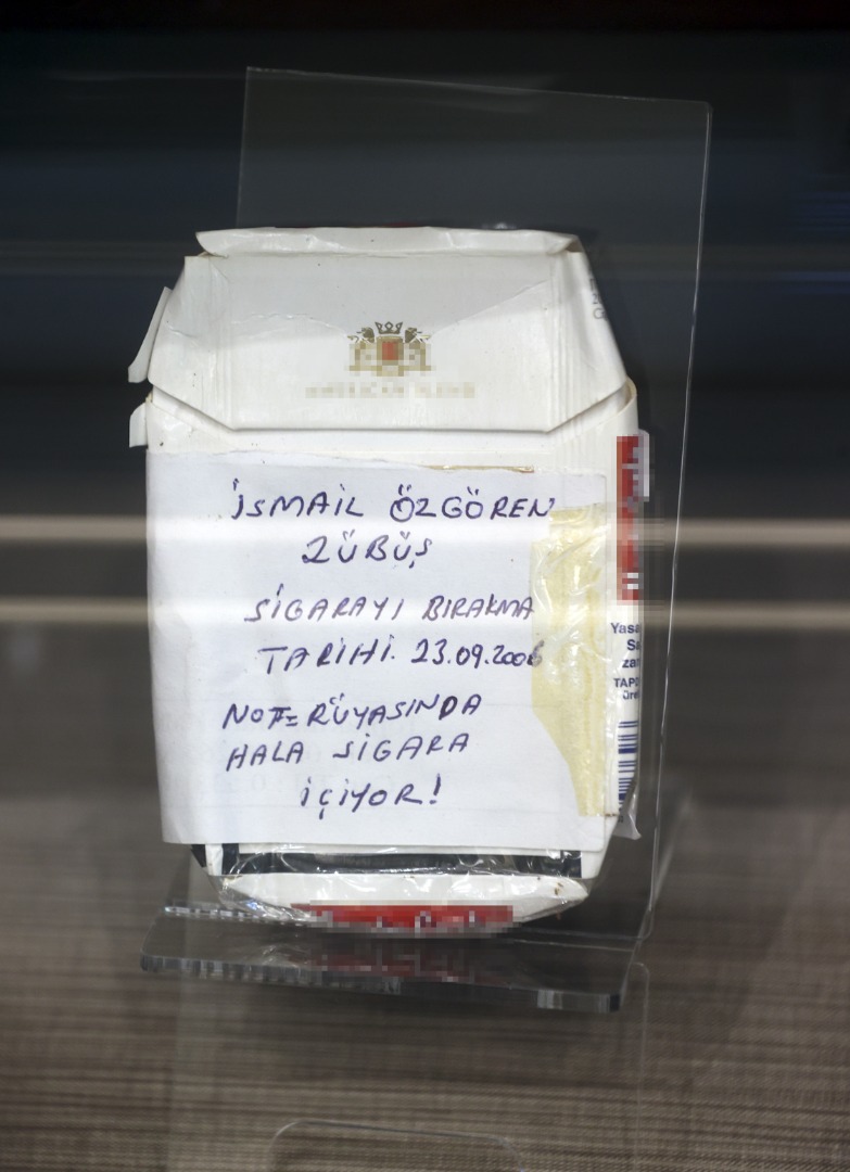 Erdoğan'ın topladığı sigara paketleri için sergi açıldı 4