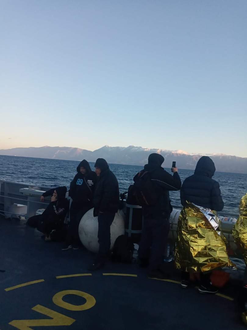 Yunanistan'da 288 yolcu taşıyan gemide yangın çıkmıştı. Yanan gemideki Türk vatandaşlarından haber var 5