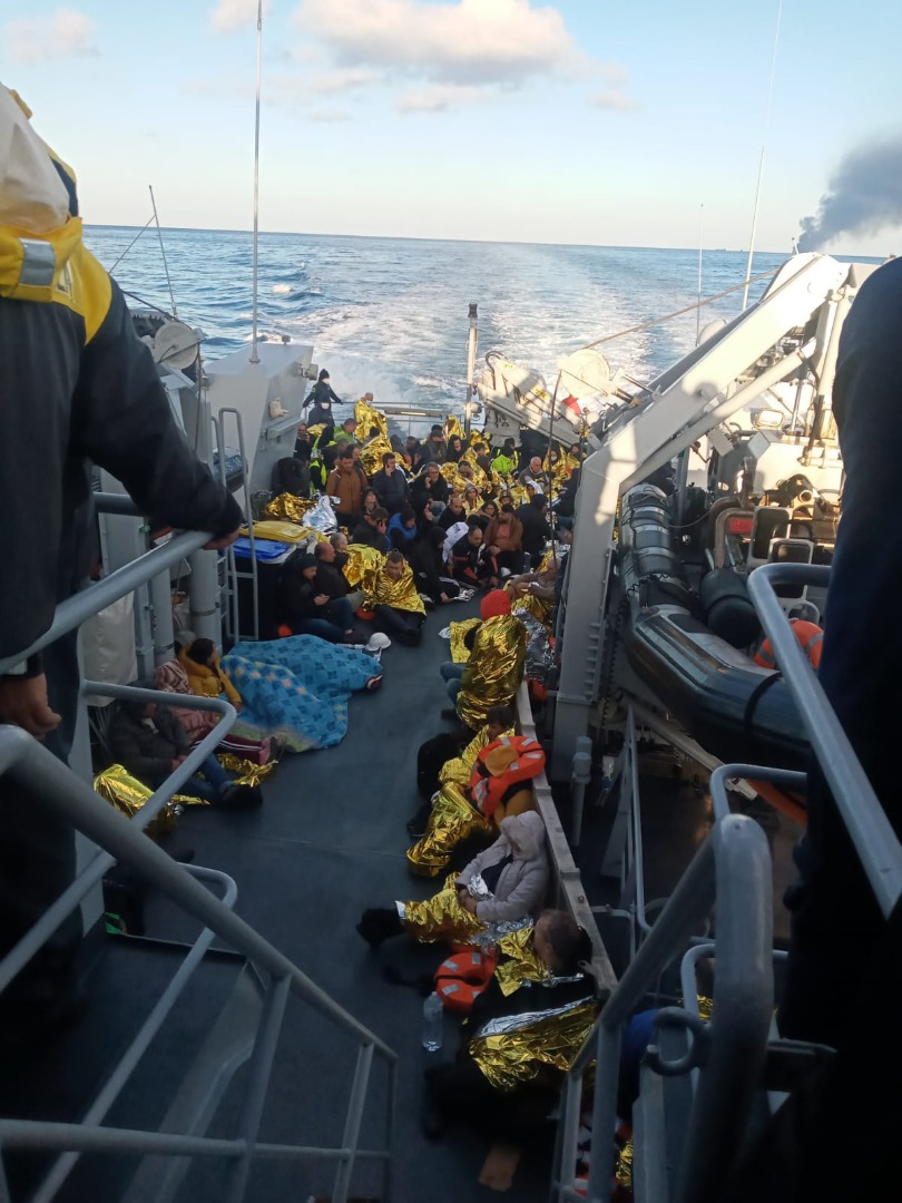 Yunanistan'da 288 yolcu taşıyan gemide yangın çıkmıştı. Yanan gemideki Türk vatandaşlarından haber var 9
