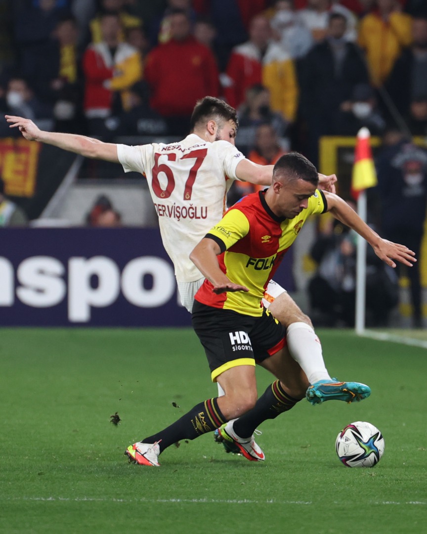 Göztepe Galatasaray maçından ekrana gelmeyen görüntüler 5